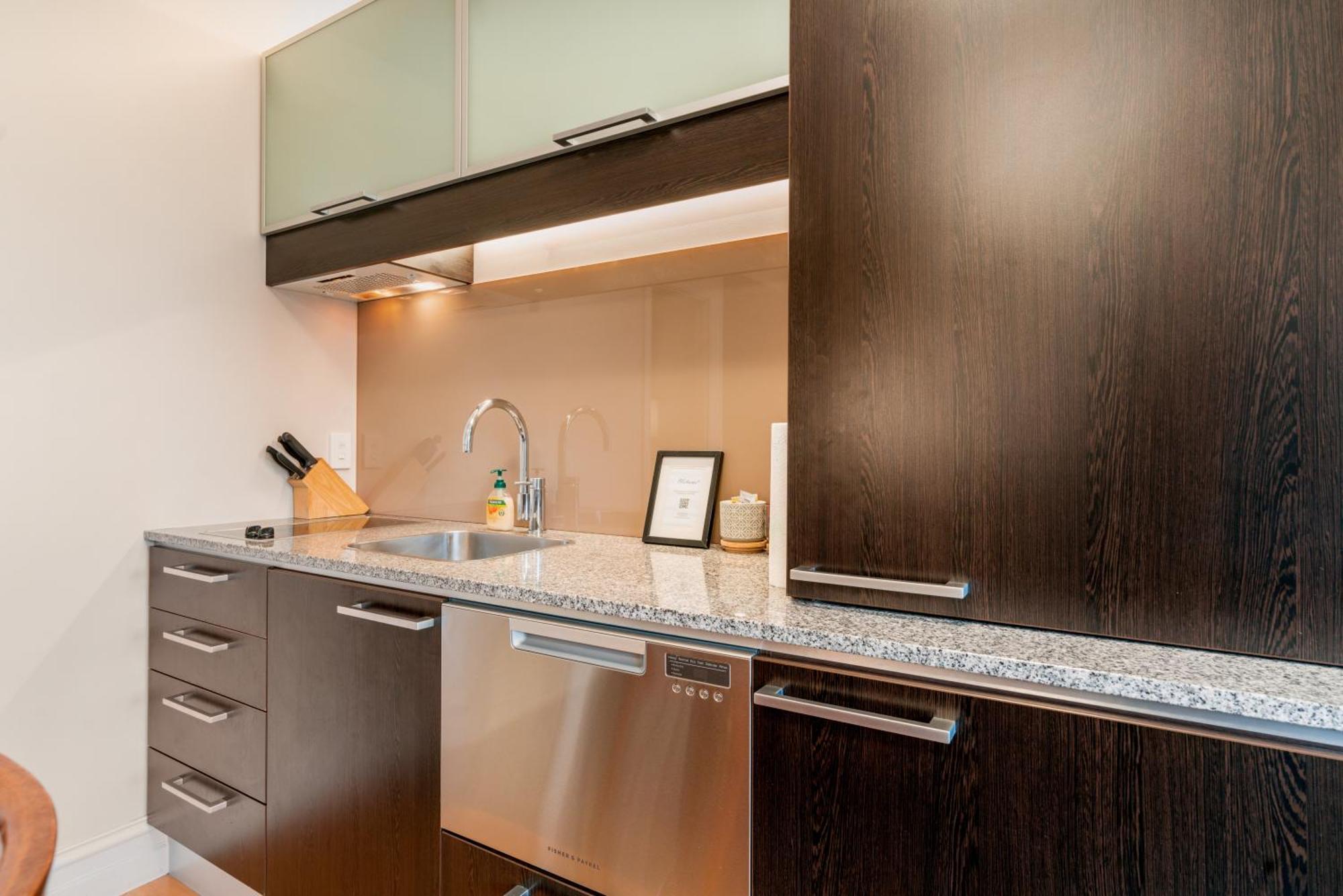 The Beacon - 2 Bedroom Town Center Apartment Queenstown Extérieur photo