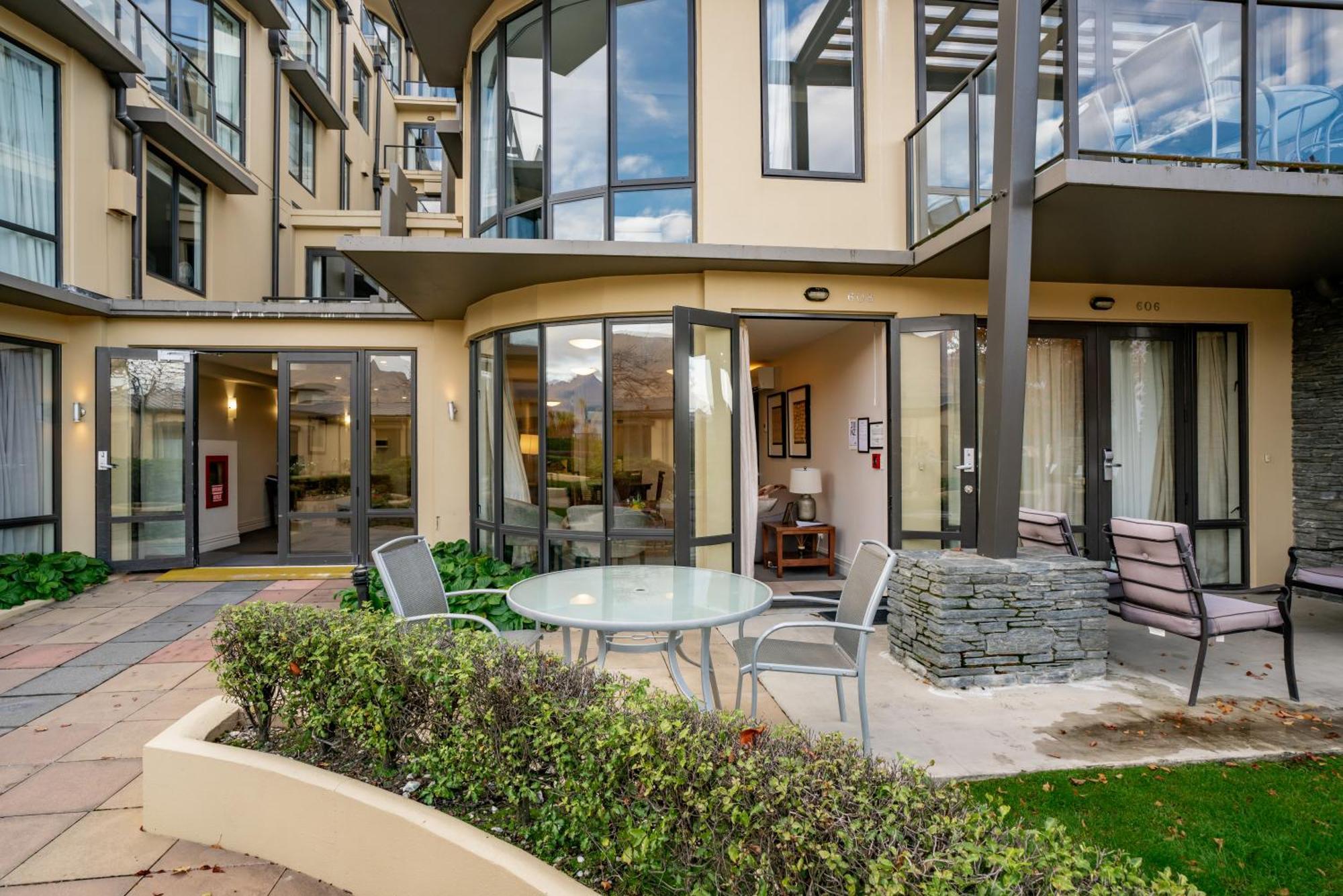 The Beacon - 2 Bedroom Town Center Apartment Queenstown Extérieur photo